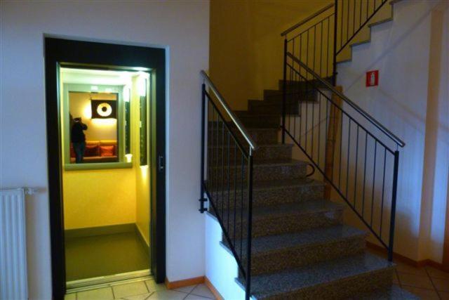 Bed and Breakfast Garni Cremona Брессаноне Экстерьер фото